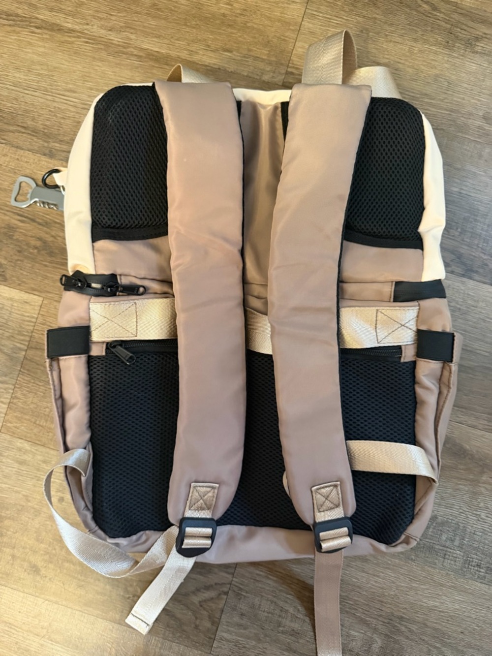 Scothen Backpack Cooler - Beige/Khaki - Picture 5 of 7